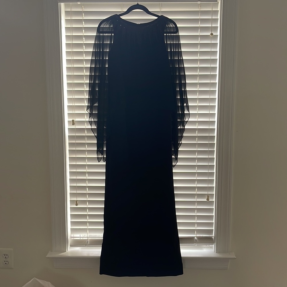 Teri Jon by Rickie Freeman Black Chiffon Overlay Capelet Gown Dress - 6